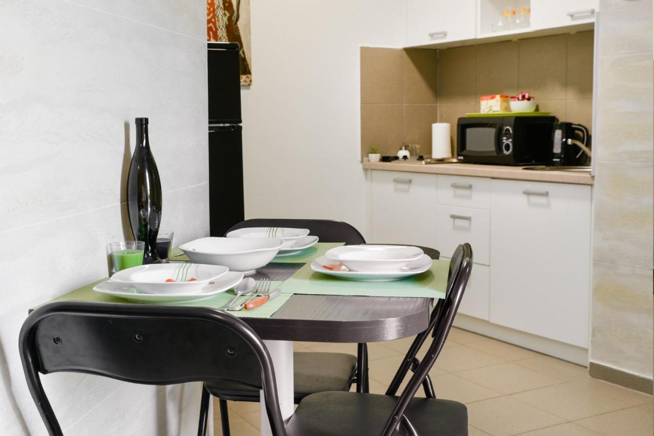 Centar Lux 3 Apartment ซเรนยานิน ภายนอก รูปภาพ